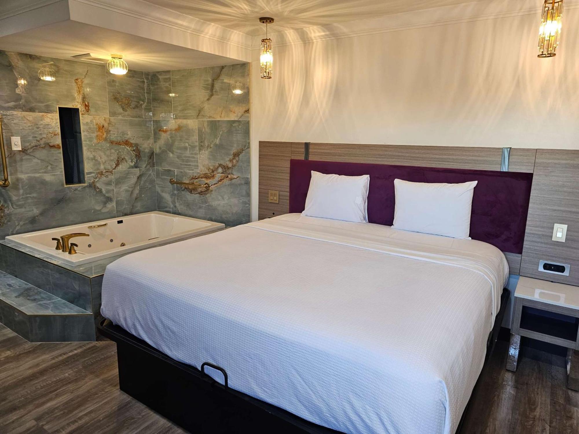 Travelodge Inn & Suites By Wyndham Fullerton Exteriör bild